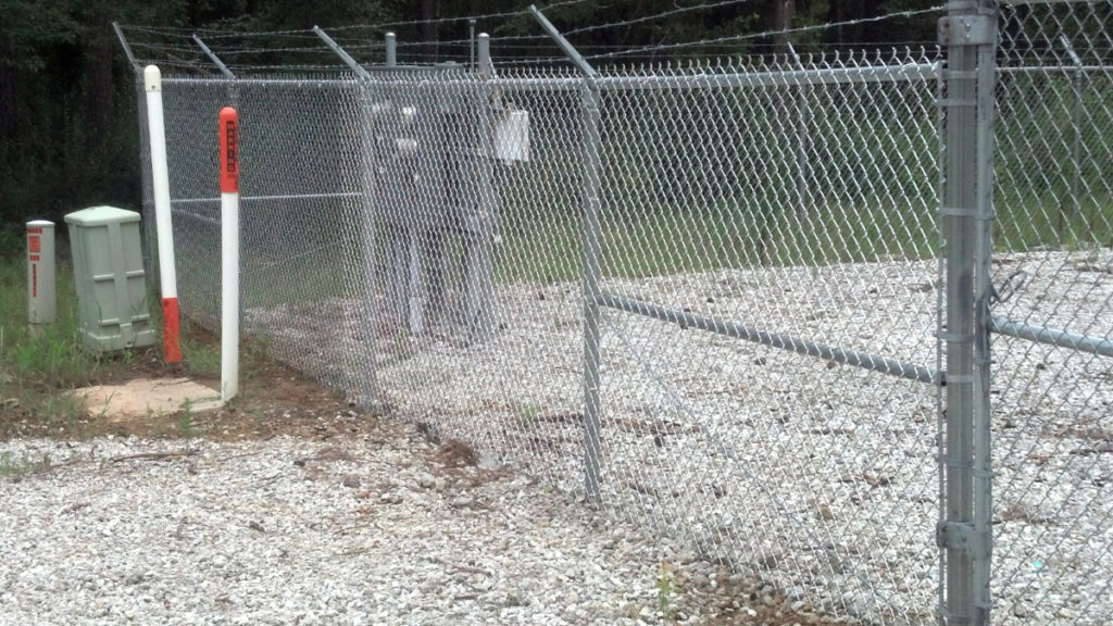 commercial fence Fayetteville cell 2